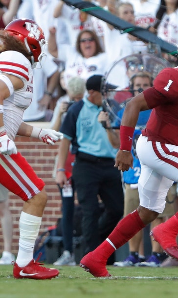 No. 4 Oklahoma looks to build off Hurts' dynamic debut